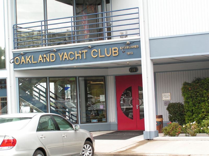 Yacht Club & ...