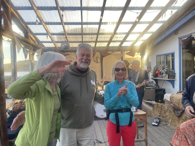 Liz, Mike, Kathy<br>HMB Sunday ...