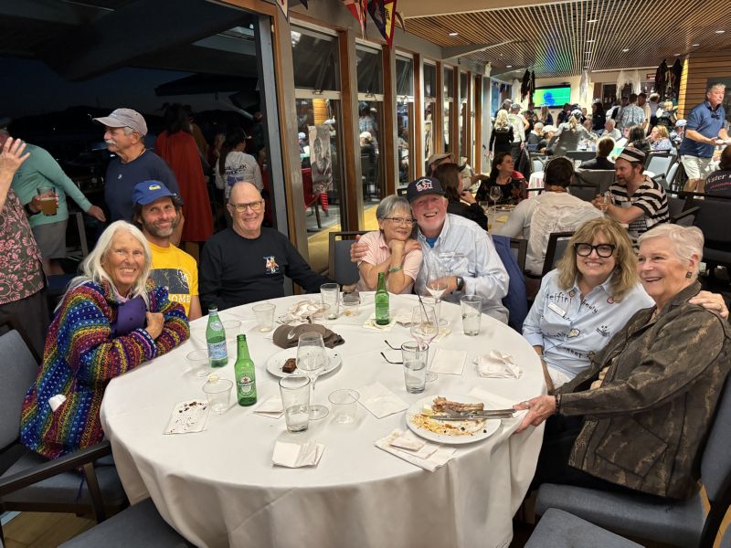 Donna, Michael, Dan,<br>Myphi, Bob,<br>Mria, Sandy